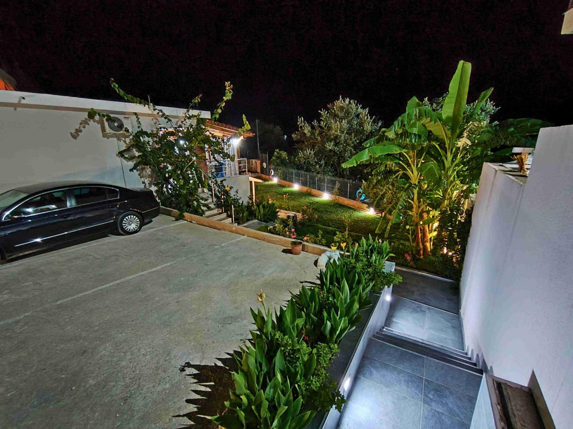 Dreamades House Hotel เดอร์มี ภายนอก รูปภาพ